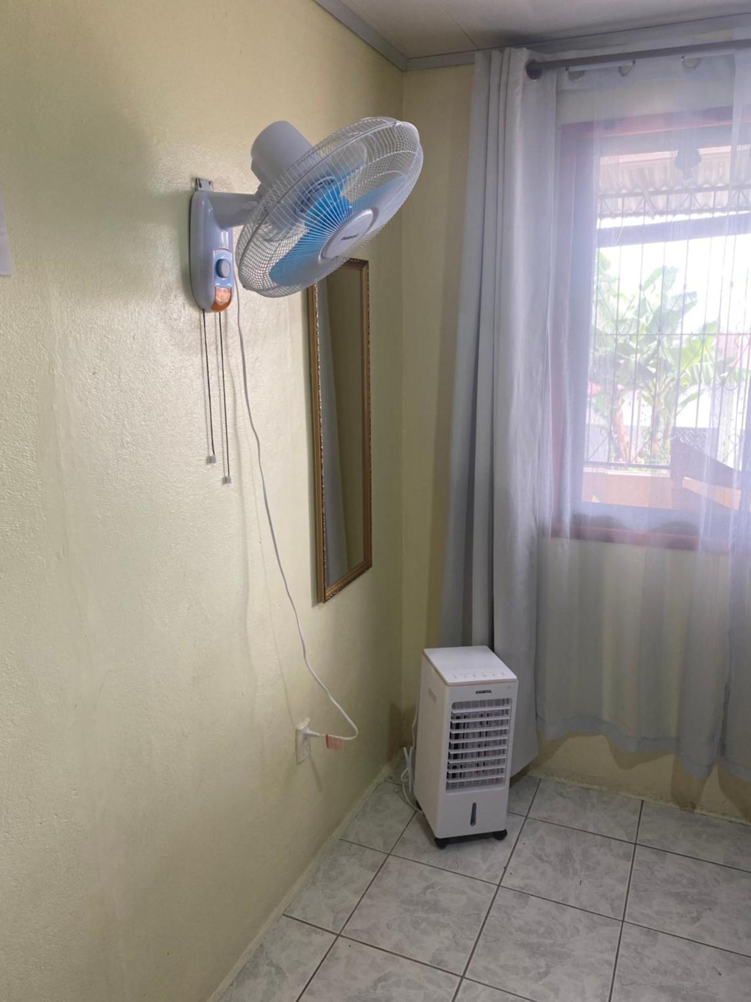Hostel Casa Marina Puerto Limon Kültér fotó