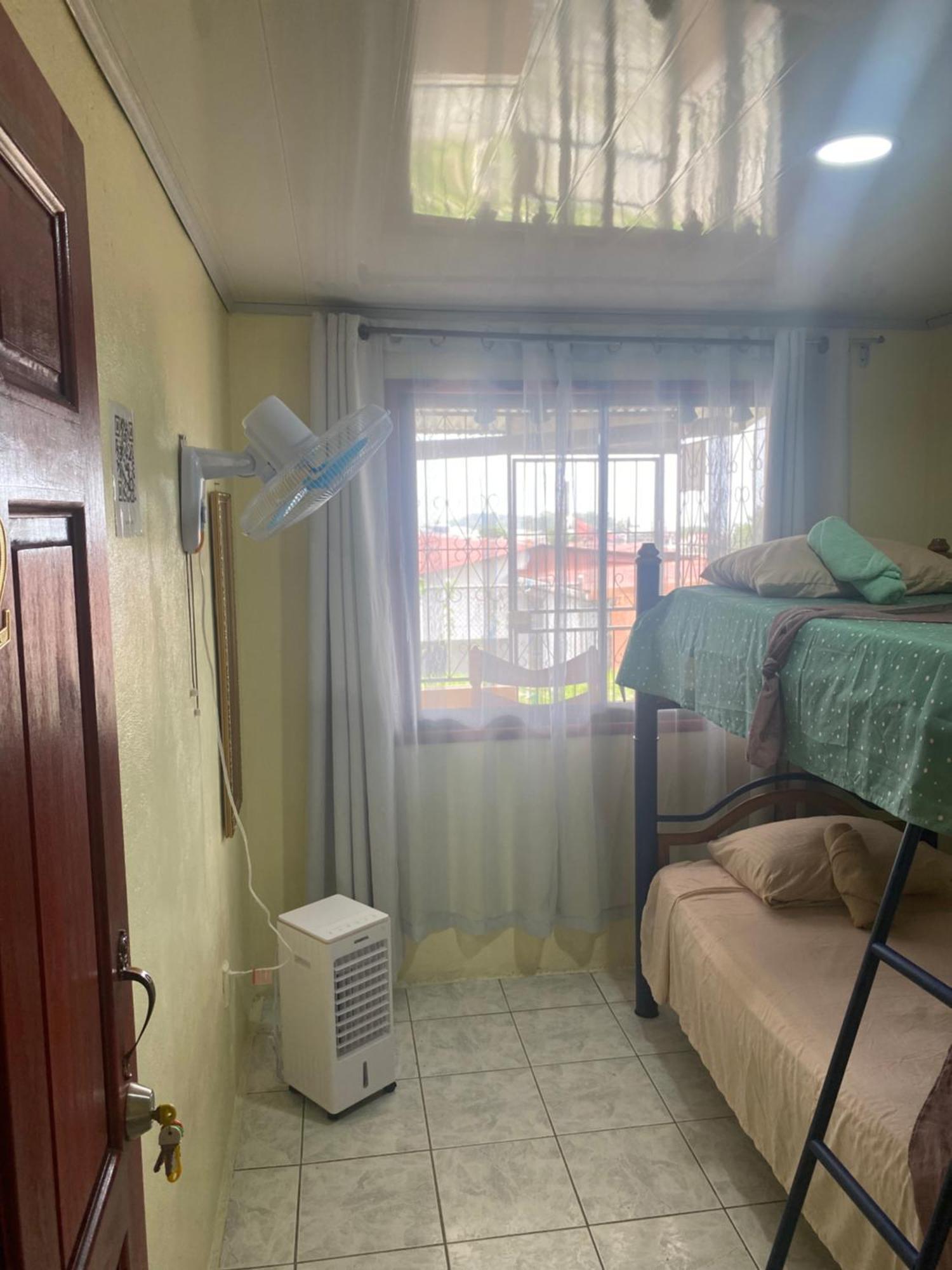 Hostel Casa Marina Puerto Limon Kültér fotó
