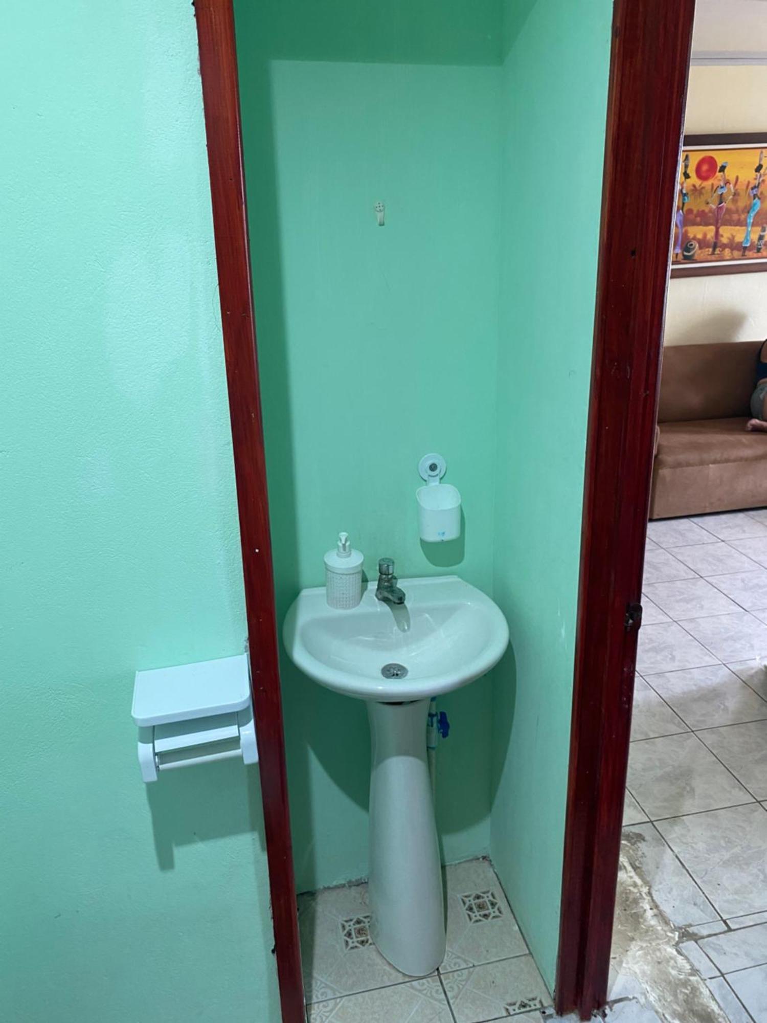 Hostel Casa Marina Puerto Limon Kültér fotó